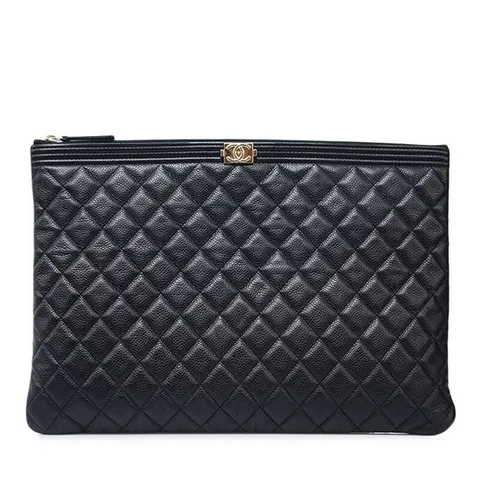 (명품) 샤넬 블랙 캐비어 보이 금장 라지 클러치