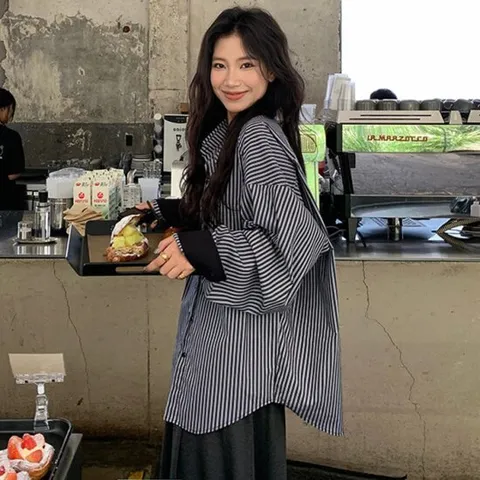 [하젤] 파브로 오버핏 스트라이프 롱셔츠_S3852