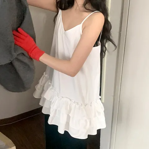 이쁘다 파운디 레이어드 나시 플레어 블라우스