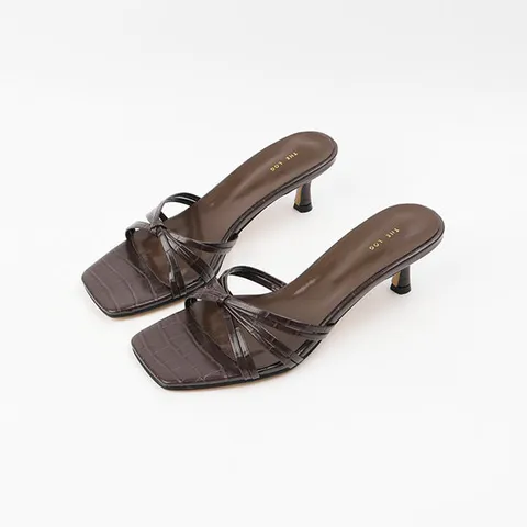 [ 롯데백화점 ][신난다슈] 여성 뮬 슬리퍼 힐 5cm 여름 뮬 샌들 힐 와니 발편한 토오픈 LO259924 브라운