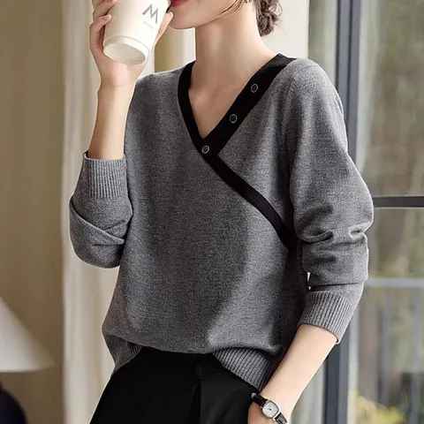 [패션에비뉴] 와이블랙라인 브이넥 니트티셔츠 25C7F535