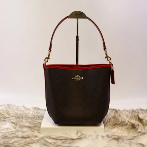 코치 시티 버킷백 CT800