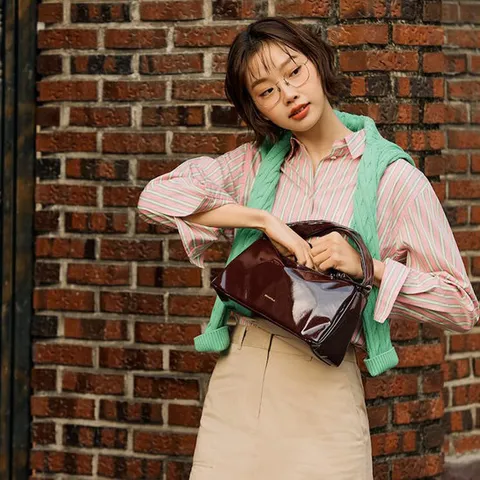 [빈폴ACC] (BE53D3M10Z) 윈디 볼륨 토트백 - 와인