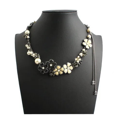 (명품) 샤넬 CC로고 은장 진주 플라워 목걸이