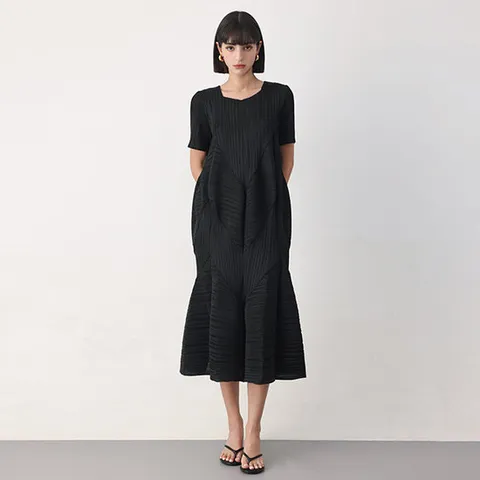 플리츠무드 볼륨 플리츠 원피스