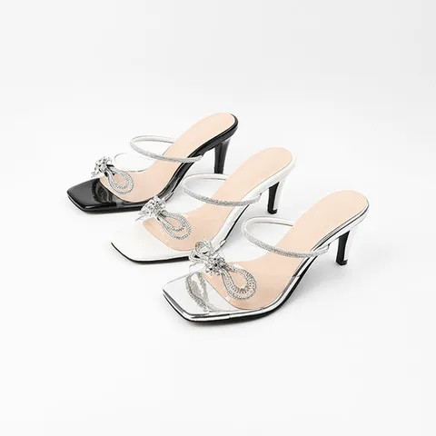 [ 롯데백화점 ][신난다슈] 여성 뮬 슬리퍼 힐 7cm 3종 여름 리본 메리제인 뮬 샌들 힐 투명 큐빅 AG259011