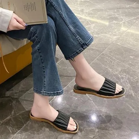 푹신한샌들 예쁜 여자 슬리퍼 편한 여름 쿠션 샌들