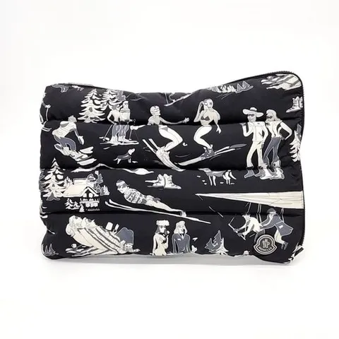 [구구스]중고명품 몽클레르 패딩 클러치 (NO 8192879)