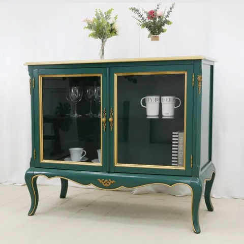 베스트바구스 피안타 유리 장식장 진열장 프렌치 엔틱 가구 그릇장 선반장 유리장