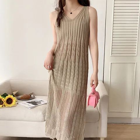 [패션시그널] 브이넥 뜨게패턴 민소매 롱원피스 D2D6C4