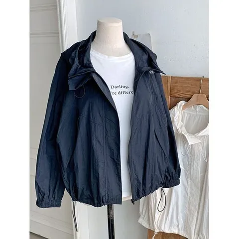 [샵앤]여성 얇은 루즈핏 간절기 바람막이 데일리 후드 점퍼 DGB-WJP-4342-블랙