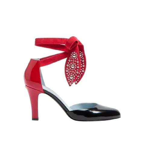 발렌티노 ABRASIVE  메탈 장식 레더 샌들힐 1994801