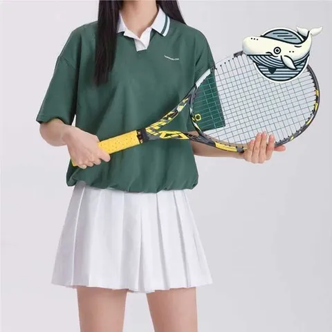 여름 스포츠웨어 세트 프리밴딩 스커트와 티셔츠 골프티셔츠