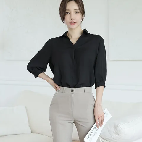 빼빼닷컴 반오픈 카라넥 세미크롭 7부 블라우스