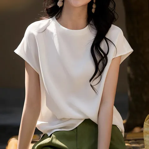 [스윗트리]라운드넥 기본 새틴 블라우스 티셔츠(j0989)