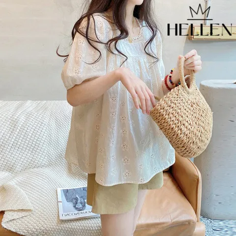 [헬렌] 스퀘어넥 펀칭 퍼프 블라우스 펀치블리BL O-357