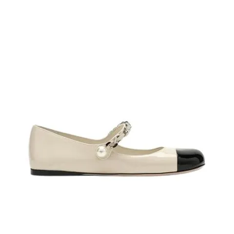 미우 미우 페이턴트 가죽 발레리나 아이보리 블랙 5F653D-ZHV-F0A72