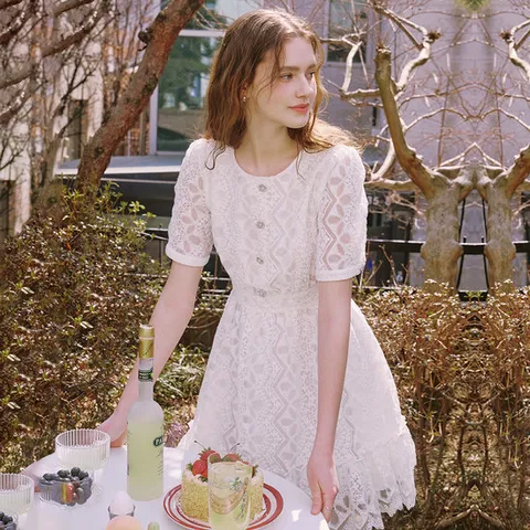 [SATIN] 레이스 플레어 원피스 O252T623