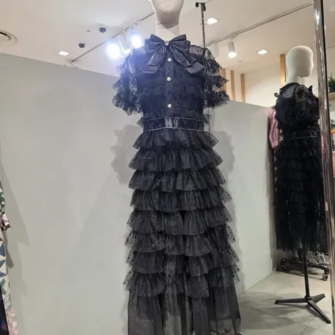 [ AK백화점 ][르니앤맥코이] MM06OP514HJY 도트 레이스 캉캉 롱 원피스