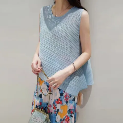 이쁘다 하브 민소매 언발 플리츠 블라우스