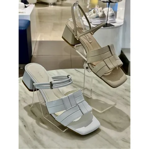 [ 현대백화점 ]소다 여성샌들 4CM 통굽 베이지 정장 투웨이 슬리퍼 (ALD7501)