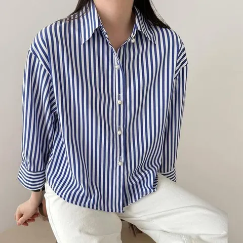 [미라클세븐]여성용 여름 스트라이프 블루 셔츠 진주 버튼 오피