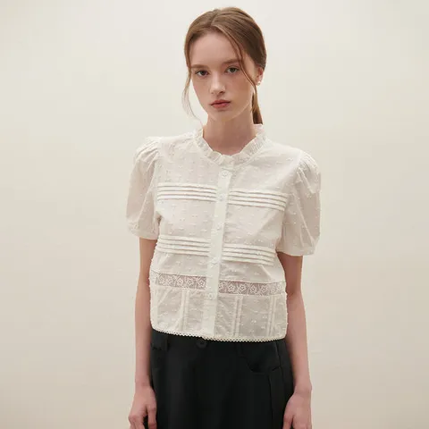 [SATIN] 러플 레이스 퍼프 블라우스 O252T266