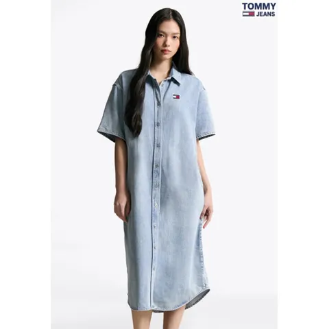 [ 롯데백화점 ]타미진 여성 박시핏 뱃지 라이트블루 데님 셔츠 롱원피스