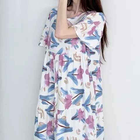 여름 휴양지 일상룩 오버핏 캉캉 셔링 반팔 원피스