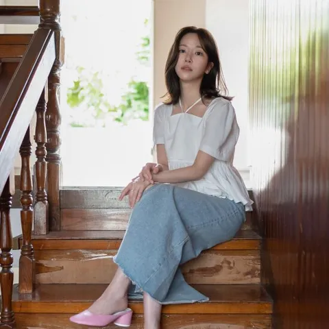 [ 롯데백화점 ][파슨스] Square-neck Halter Strap Blouse