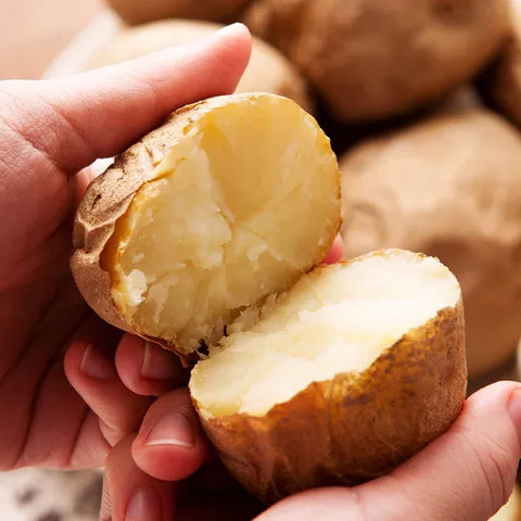 [잇츠푸드] 국내산 햇 감자 5kg(중대/100-150g내외)