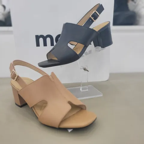 [무크]무크 절개 디테일 샌들5.5cm 522504_DJ