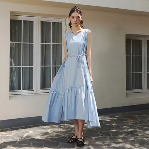 [ 현대백화점 ][25 S S] 잇미샤 슬리브리스 벨티드 롱원피스 ITP7ZOP870