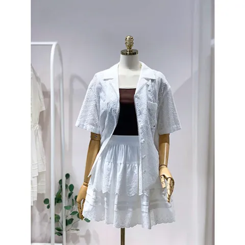 [ 현대백화점 ]올리브데올리브 (OW5MB469) 레이스 포인트 아일렛 반팔 셔츠