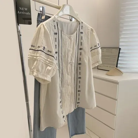 [아리엘스타일]퍼프소매 보헤미안 빈티지감성 오글렛여름블라우스