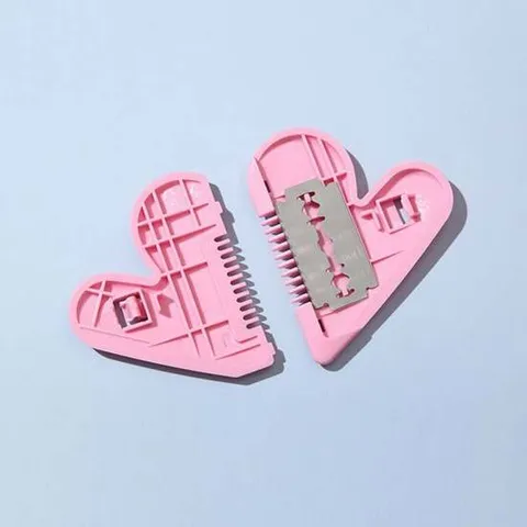 비키니헤어빗 음모자르기 관리 언더헤어 제모 컷팅 여성면도기 레그트리머 비키니라인 비키니라인제모 비키니라인제모기 머리숫가위 참빗 도끼빗 언더헤어빗