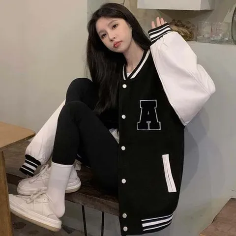 여자 대학생 대 데이트 룩 기모 야구 항공잠바바람막이점퍼 여자항공점퍼봄겉옷 블루종점퍼여성블루종 여성숏점퍼봄야구점퍼 항공점퍼코디숏점퍼