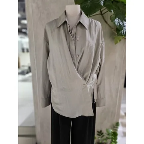 [ 현대백화점 ][ZOOC] 더블 버튼 나일론 셔츠 (Z252MSC006)