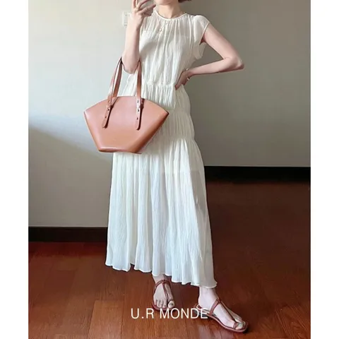 지지미 시어서커 민소매 롱원피스 단아한 화이트 나시 셔링 우아 롱원피스