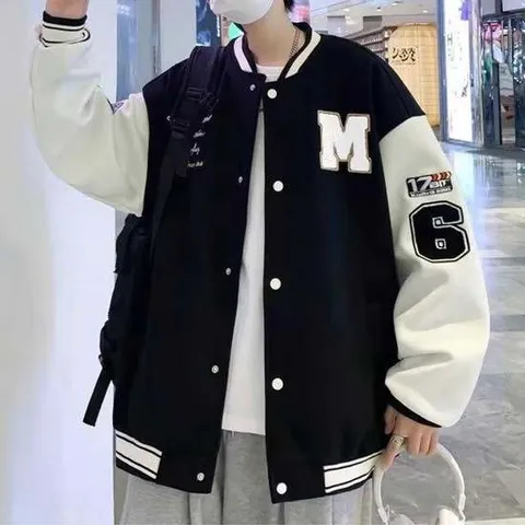 자수 패치 포인트 야구점퍼 루즈핏 대학생 캠퍼스룩 남성아우터 남성점퍼 캐주얼점퍼 학생점퍼 퀼팅점퍼 뽀글이점퍼 야상패딩 야구점퍼 남성구스숏패딩