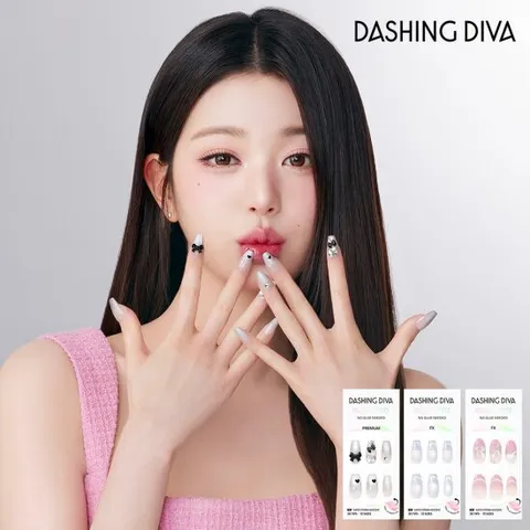 데싱디바 장원영PICK 리본홀릭 쉐잎네일 3종