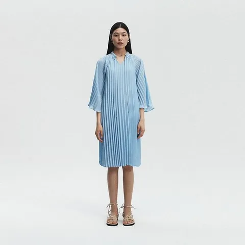 [무케] 몽플리쎄_여성 엠브로이더리 아코디언 7부 소매 원피스 (블루) 주름옷 원피스