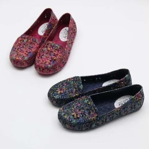 발편한 망사 펀칭 여름 할머니신발 할머니신발 꽃무늬단화 어머니선물 망사단화 시원한여름신발 발편한로퍼 가벼운신발