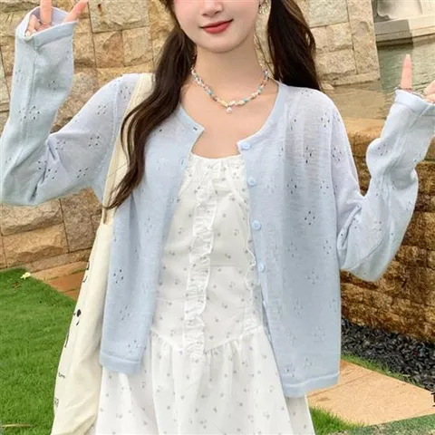 여성여름가디건 여성 여름 봄 휴양지 얇은 펀칭 긴팔 가디건 스카이