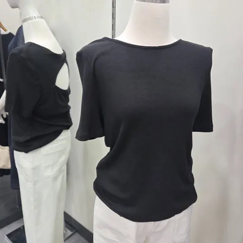 [로엠]꼬임 티셔츠_RMHWE25R17A_CJ