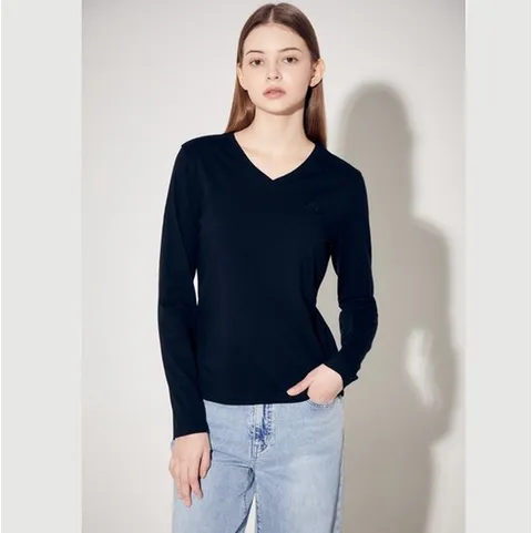 [ 롯데백화점 ][게스(진)]여성 촉촉스판 브이넥긴팔티 YP1K9452