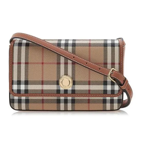 [버버리] 여성 햄프셔 숄더백 8070421 LS HAMPSHIRE DFC A7026