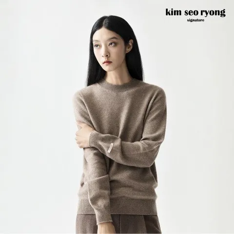 김서룡 25FW 윈터 캐시미어100 모크넥 니트[런칭 가격139,900원]