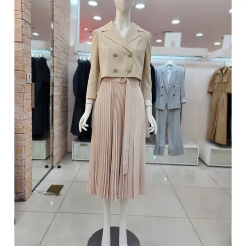 [JJ JIGOTT][JJ지고트]재킷 스타일 플리츠 원피스 GN4A0OP35_DG