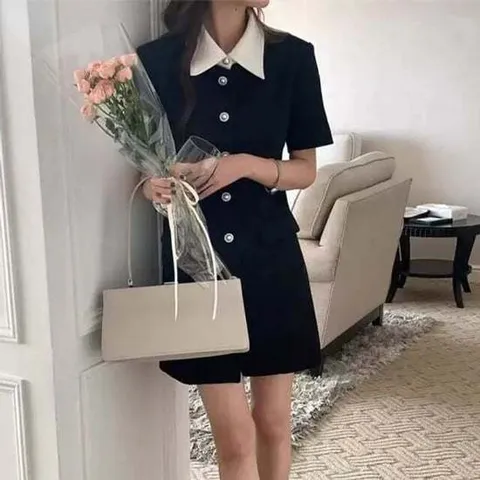 [모노무드]모노무드 여름 하객룩 정장 진주 버튼 미니 원피스